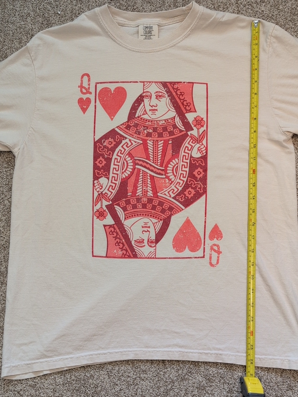 🌻🧶 Comfort Colors, Cotton, Cream Tee with Red Queen of Hearts Graphic